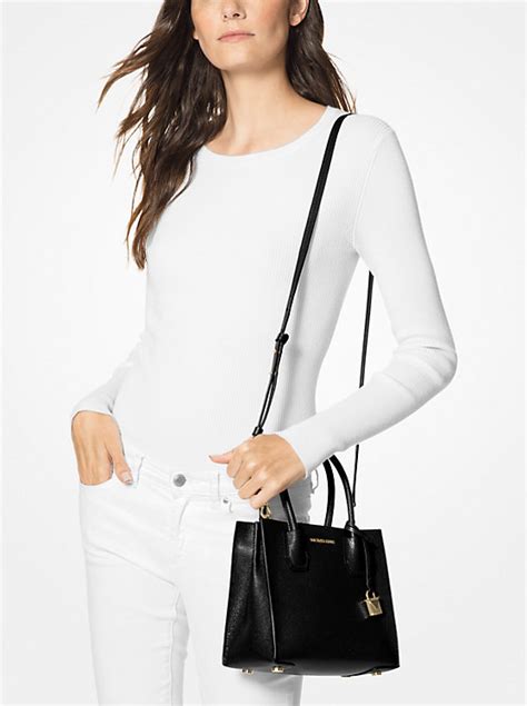 michael kors black pebbled leather bag|Michael Kors mercer best badger.